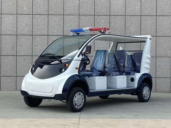 Coche patrulla eléctrico XUNHU SP-6